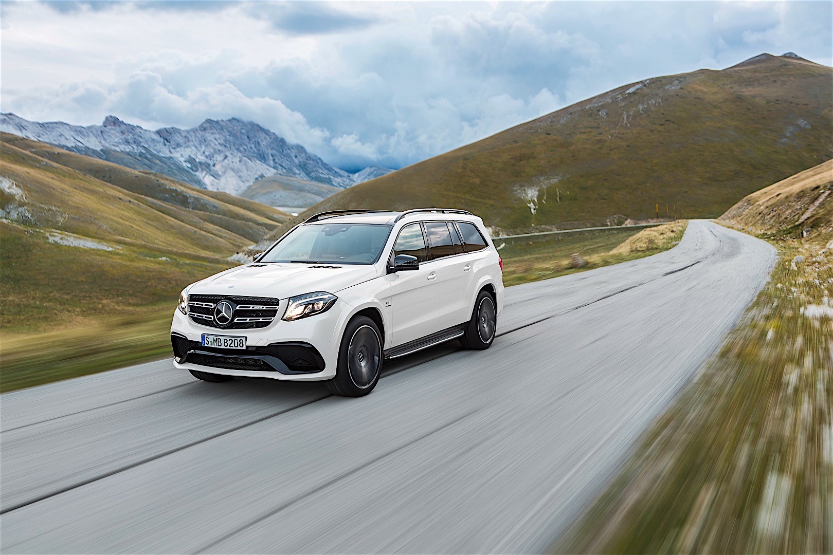Mercedes-Amg Gls- Class photo 4