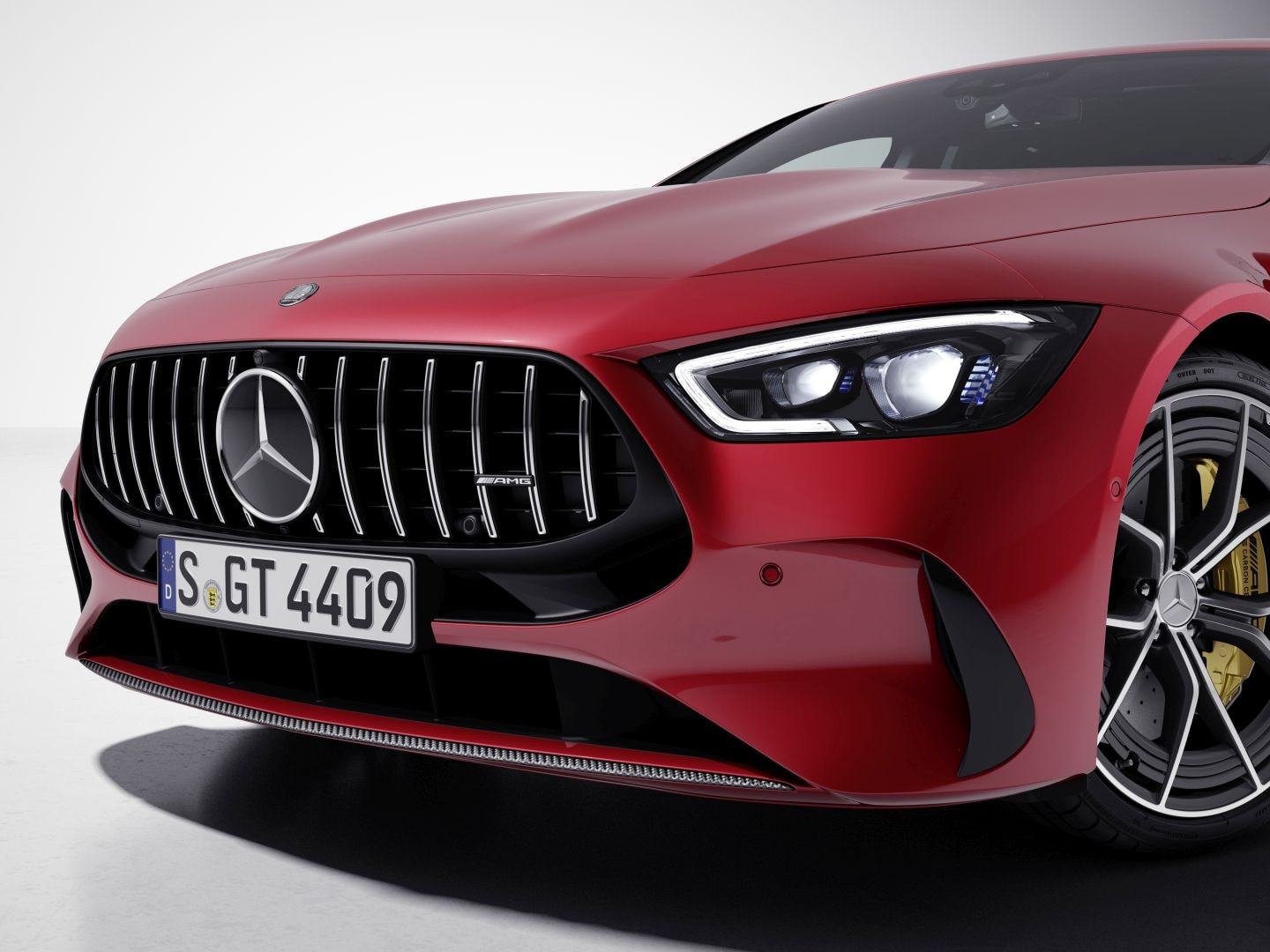 Mercedes-Amg Gt 4-Door Coupe photo 6