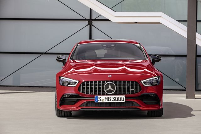 Mercedes-Amg Gt 4-Door Coupe photo 9