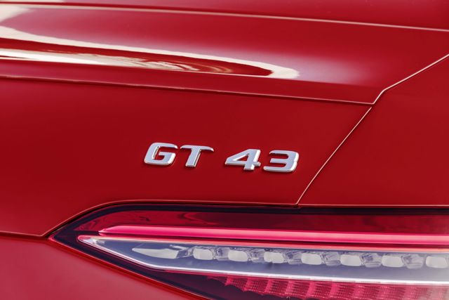 Mercedes-Amg Gt 4-Door Coupe photo 13