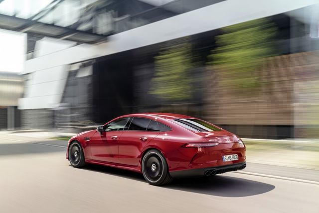 Mercedes-Amg Gt 4-Door Coupe photo 4