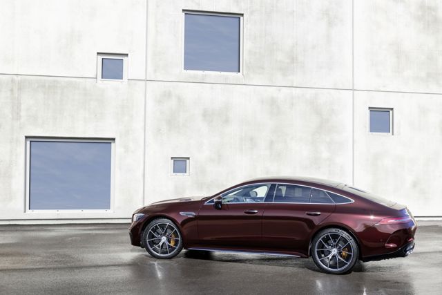 Mercedes-Amg Gt 4-Door Coupe photo 3