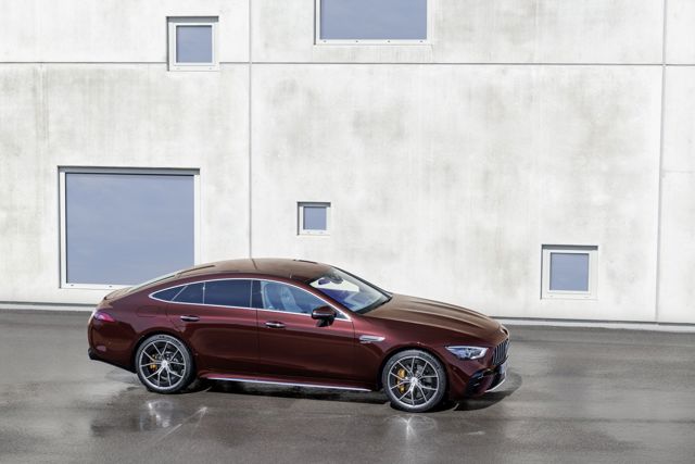Mercedes-Amg Gt 4-Door Coupe photo 4