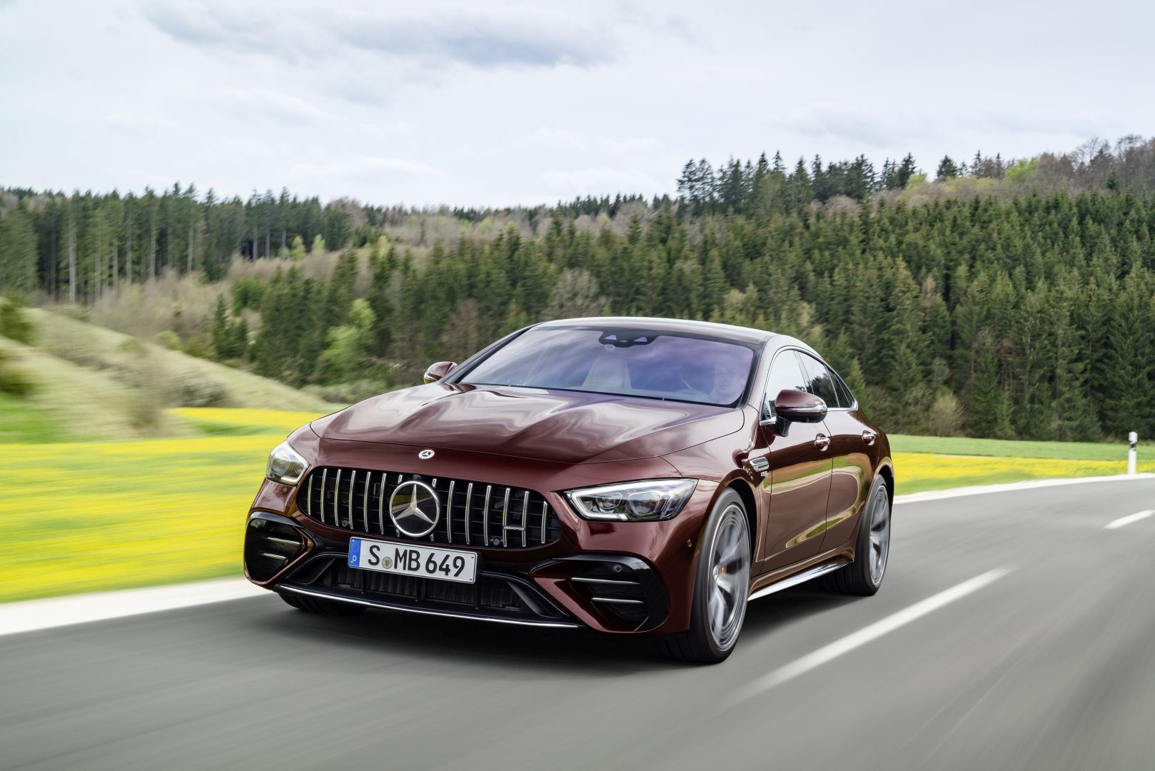 Mercedes-Amg Gt 4-Door Coupe photo 13