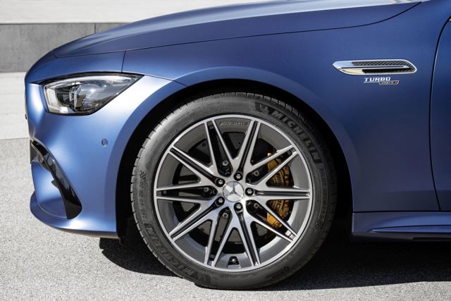 Mercedes-Amg Gt 4-Door Coupe photo 18