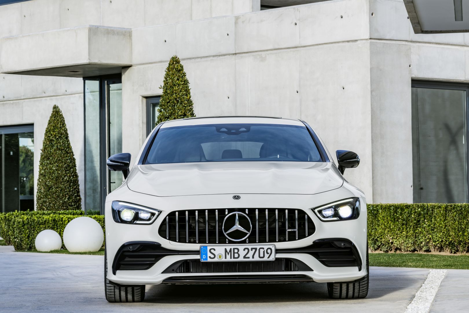 Mercedes-Amg Gt 4-Door Coupe photo 23