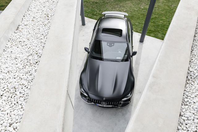 Mercedes-Amg Gt 4-Door Coupe photo 10
