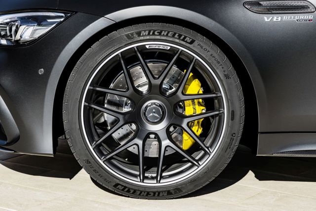 Mercedes-Amg Gt 4-Door Coupe photo 17