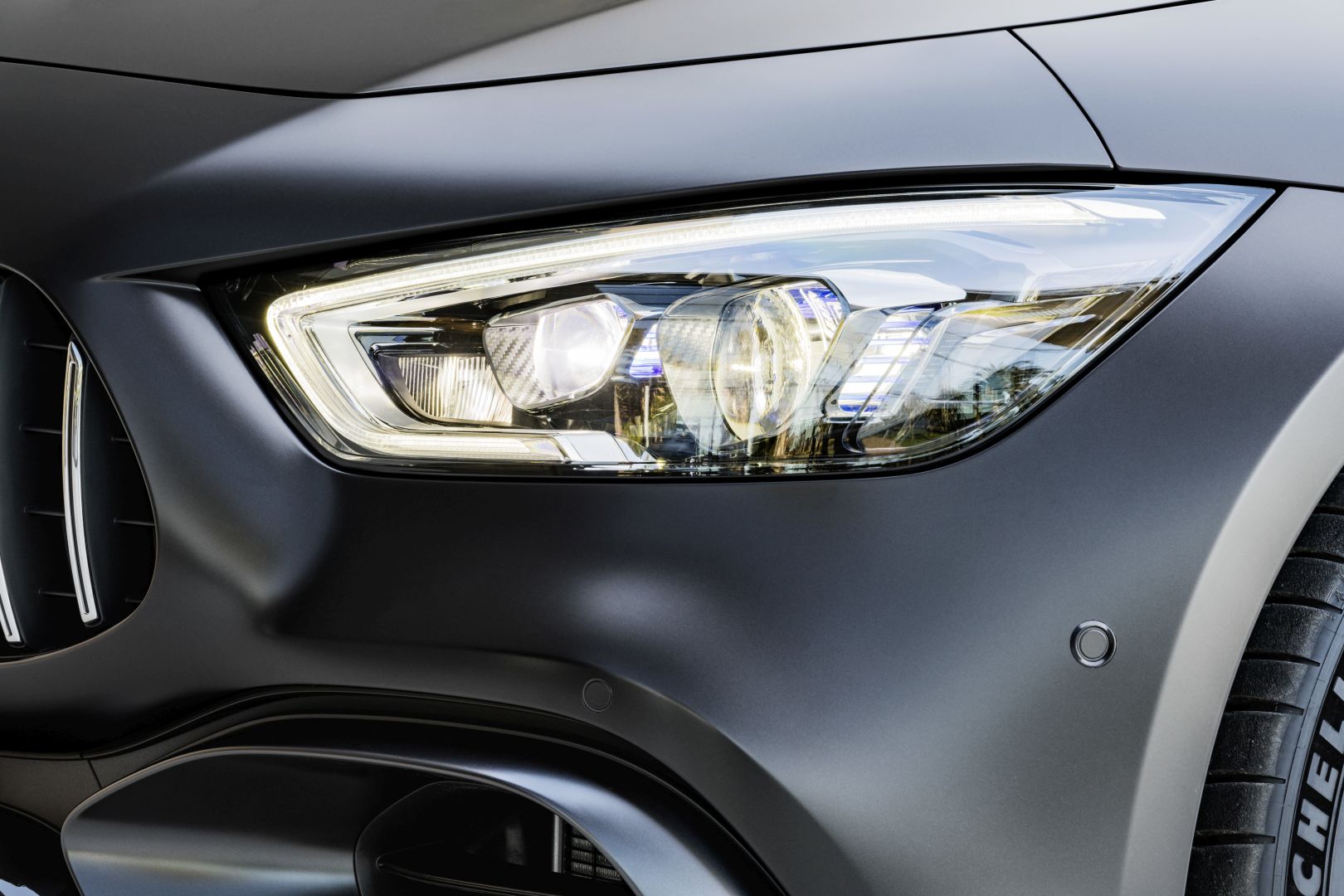 Mercedes-Amg Gt 4-Door Coupe photo 19