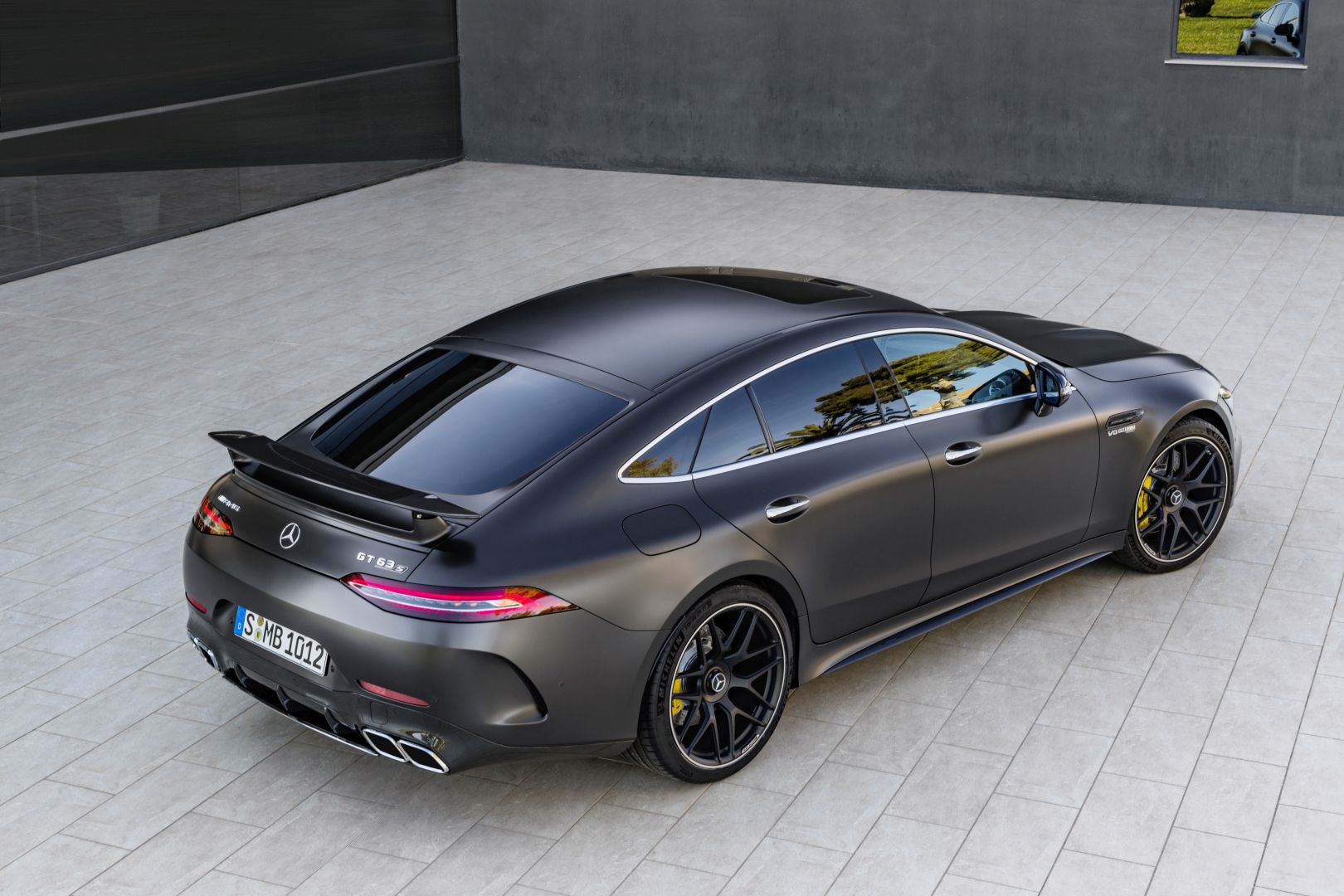 Mercedes-Amg Gt 4-Door Coupe photo 23
