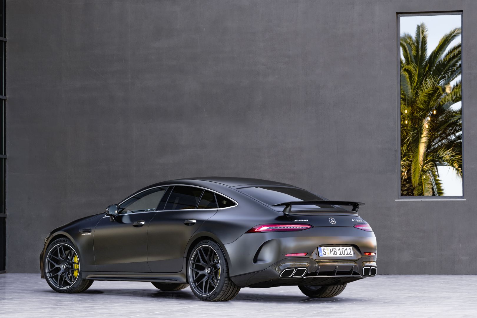 Mercedes-Amg Gt 4-Door Coupe photo 24