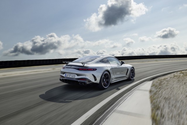 Mercedes-Amg Gt Coupe photo 20