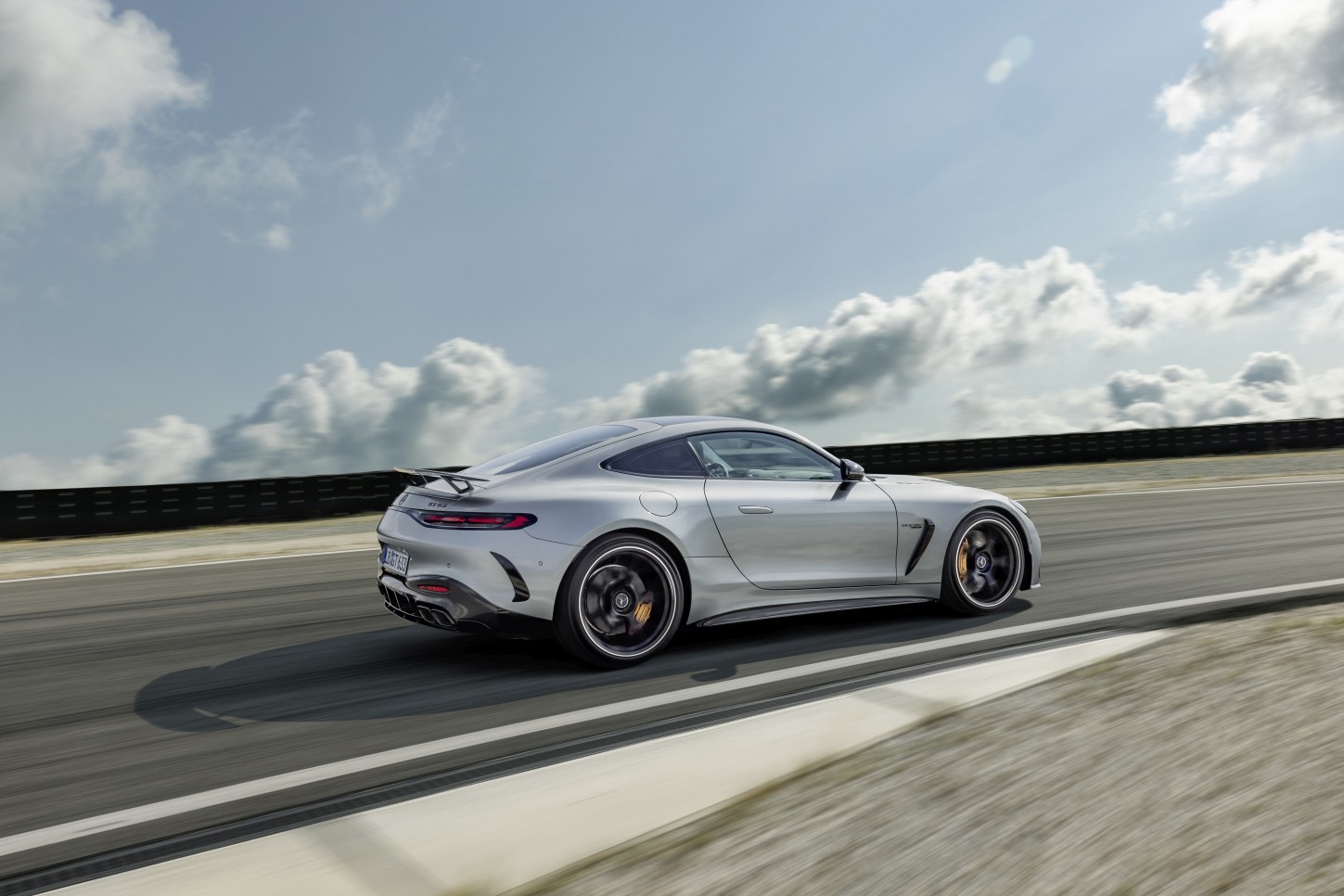 Mercedes-Amg Gt Coupe photo 22