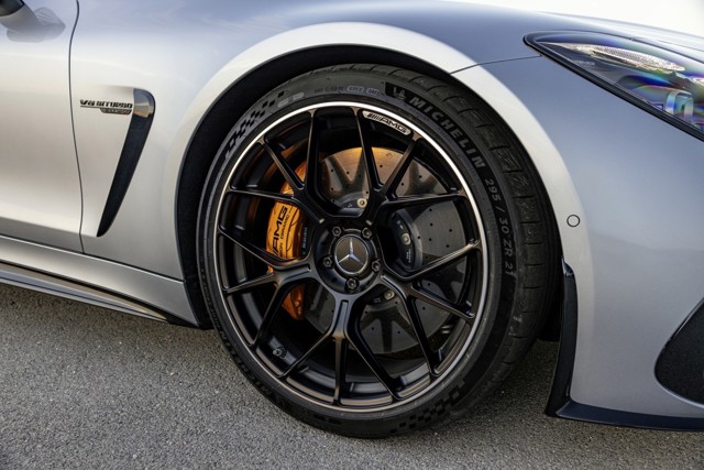 Mercedes-Amg Gt Coupe photo 42