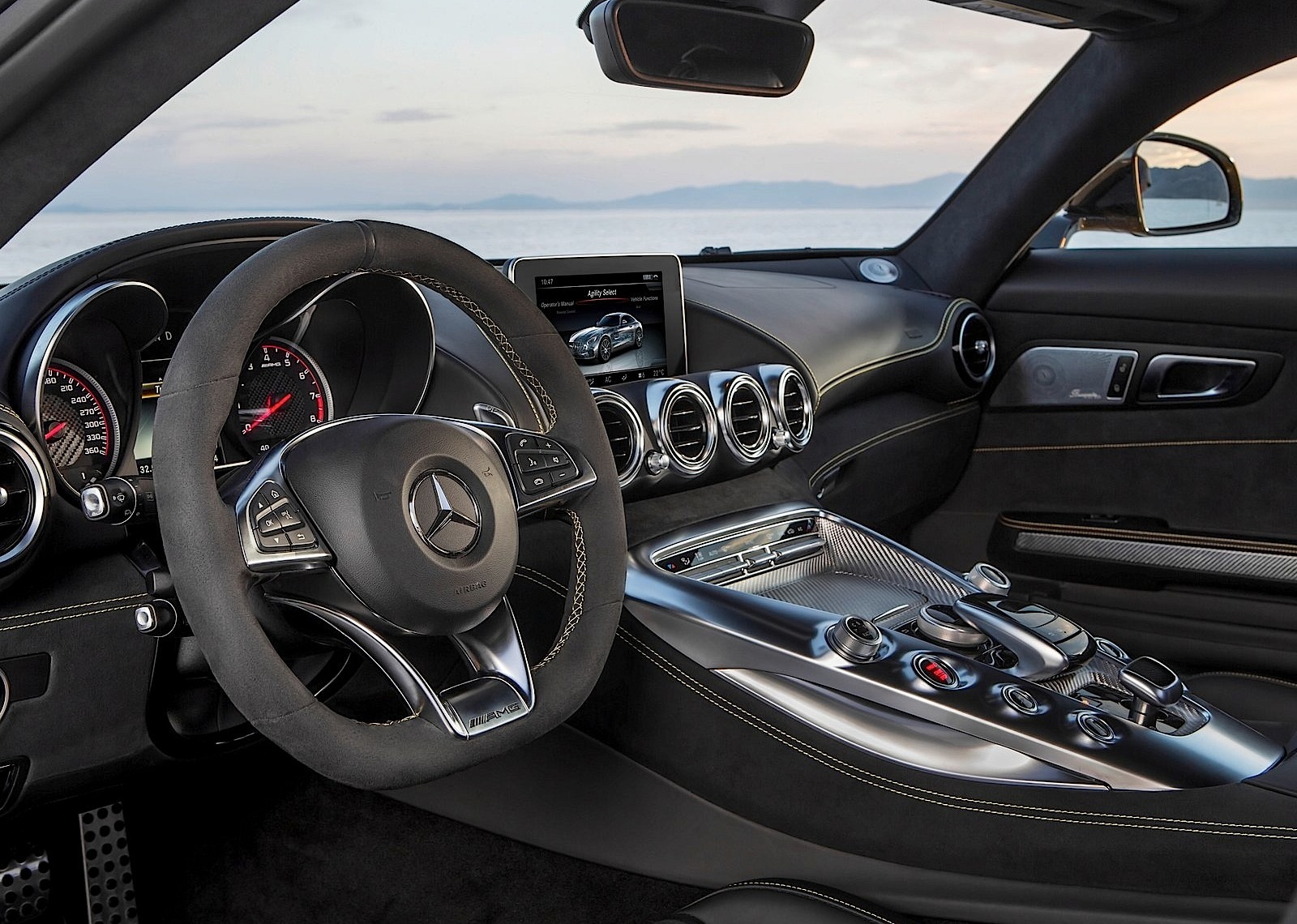 Mercedes-Amg Gt Coupe photo 75