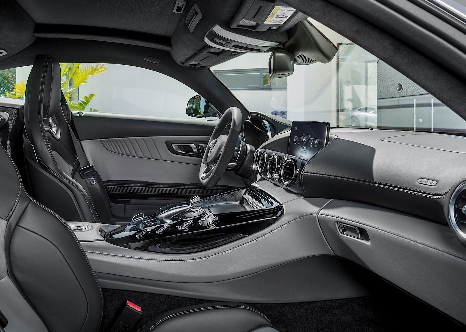 Mercedes-Amg Gt Coupe photo 76