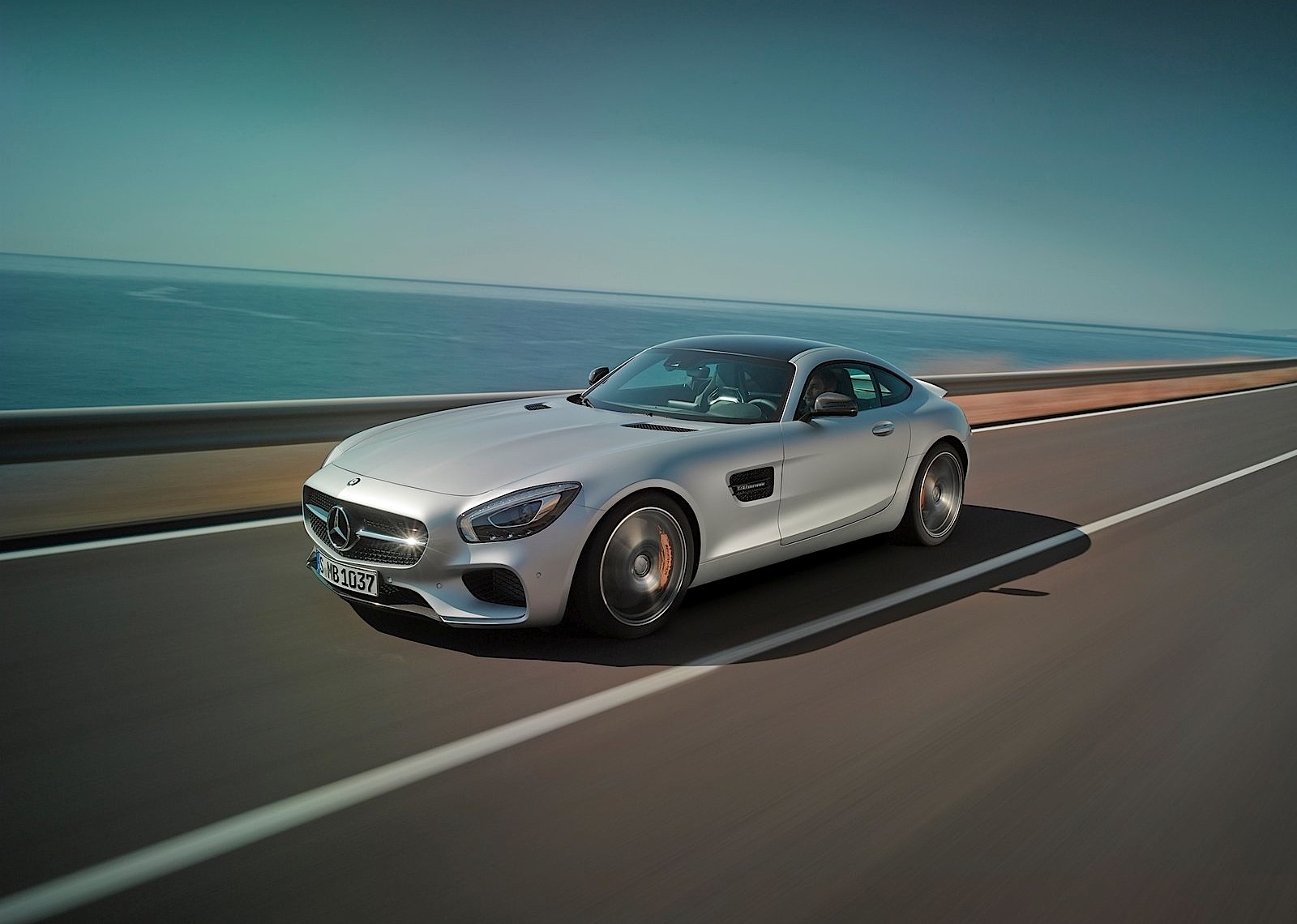 Mercedes-Amg Gt Coupe photo 8