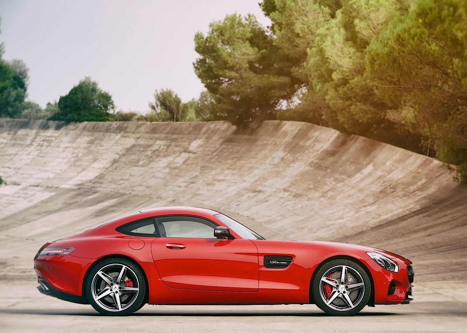 Mercedes-Amg Gt Coupe photo 12