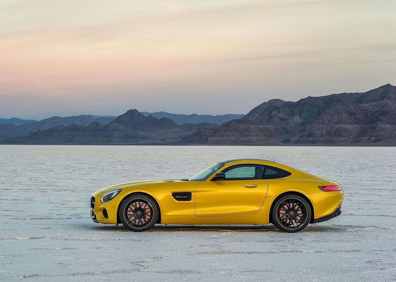 Mercedes-Amg Gt Coupe photo 46