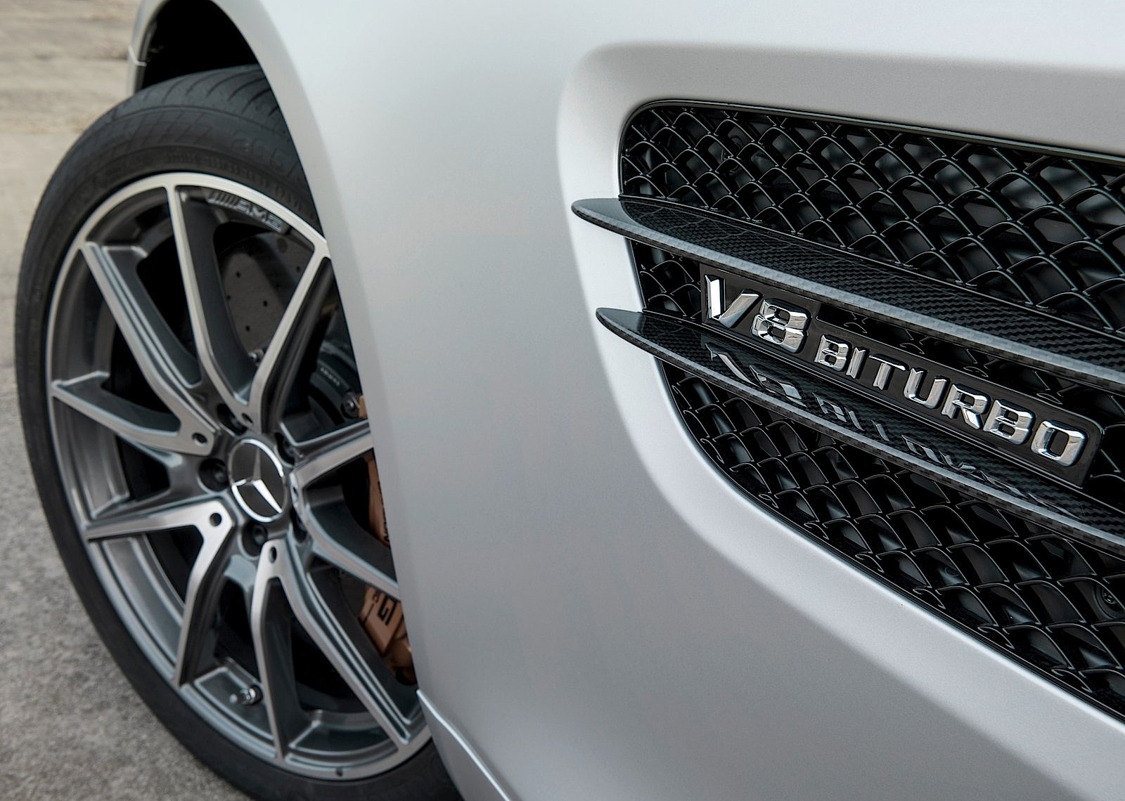 Mercedes-Amg Gt Coupe photo 74