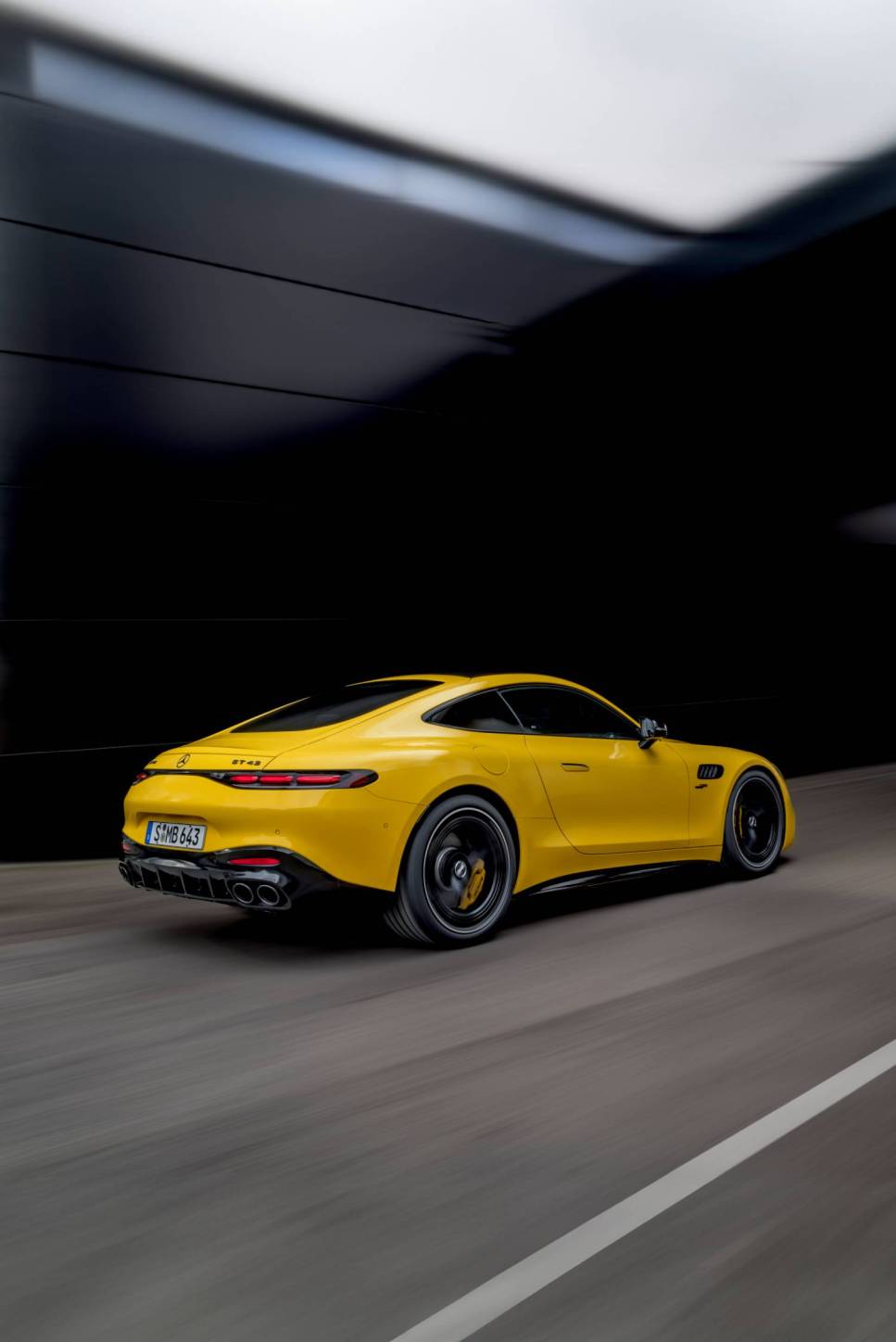 Mercedes-Amg Gt Coupe photo 15