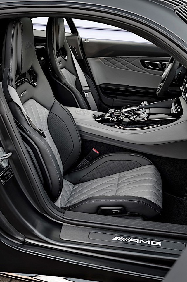 Mercedes-Amg Gt Coupe photo 12