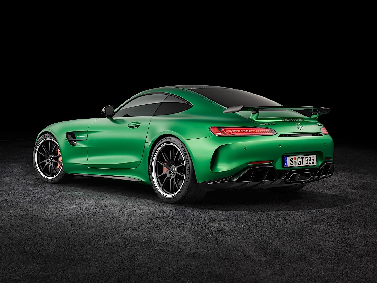 Mercedes-Amg Gt Coupe photo 11