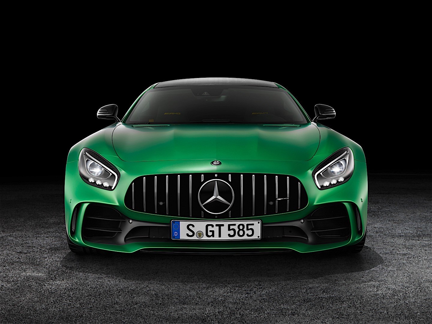 Mercedes-Amg Gt Coupe photo 12