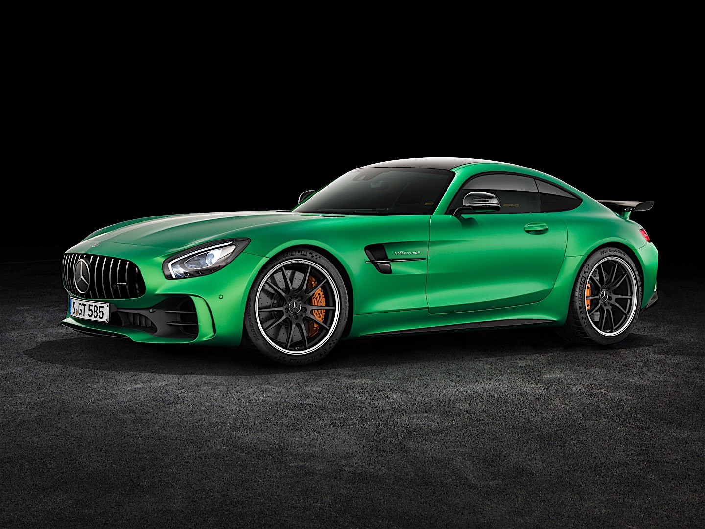 Mercedes-Amg Gt Coupe photo 14