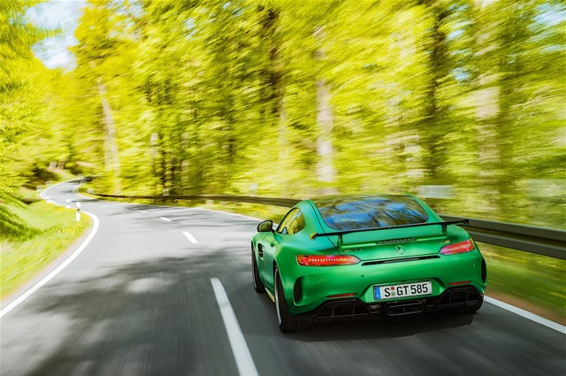 Mercedes-Amg Gt Coupe photo 32