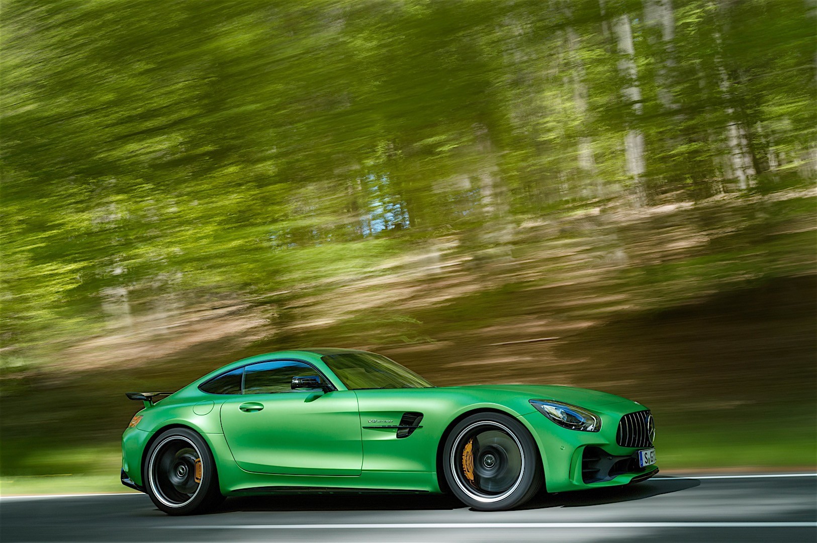 Mercedes-Amg Gt Coupe photo 36