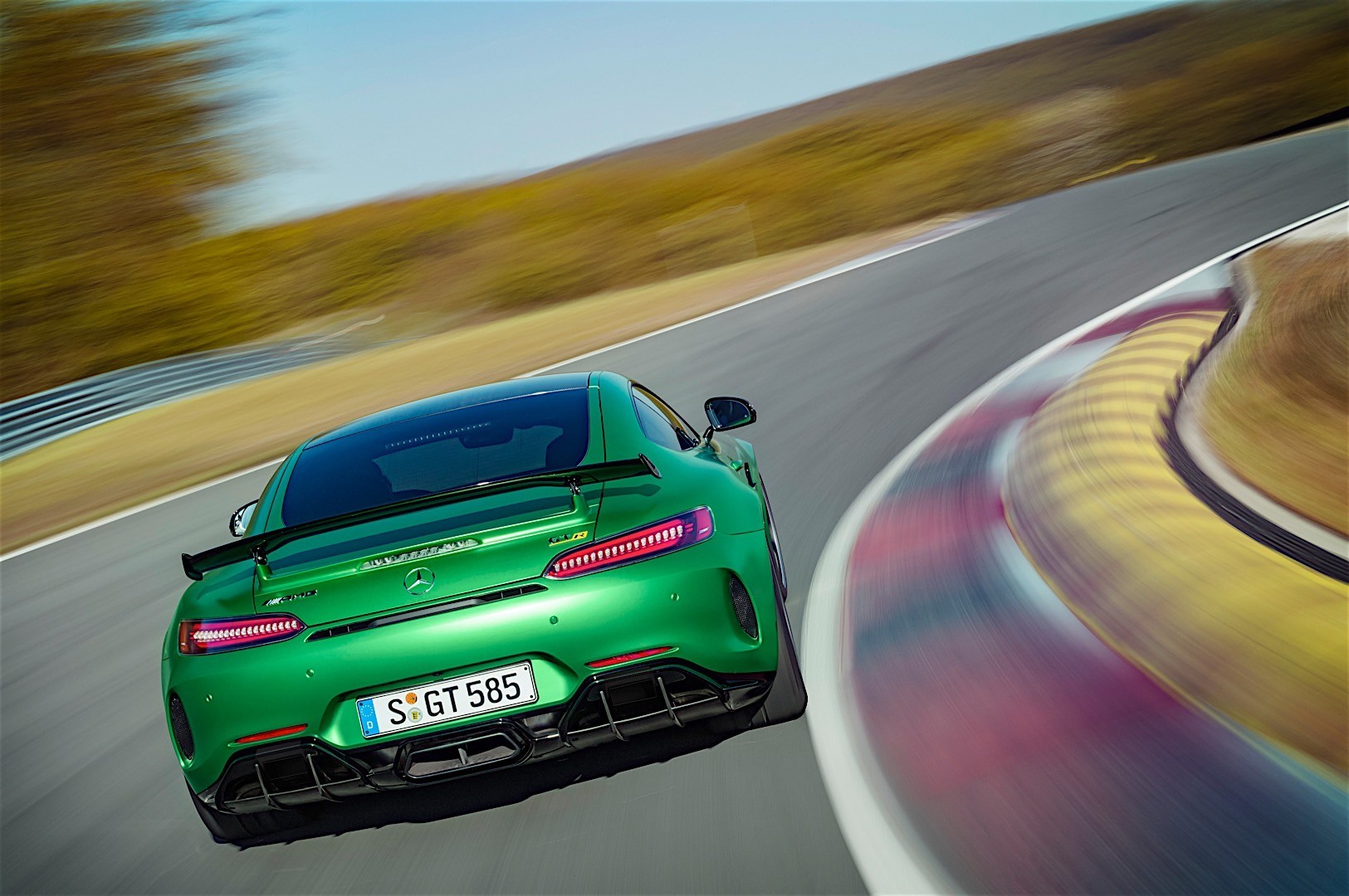 Mercedes-Amg Gt Coupe photo 43