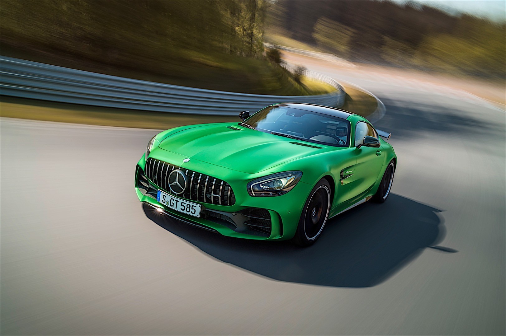Mercedes-Amg Gt Coupe photo 50