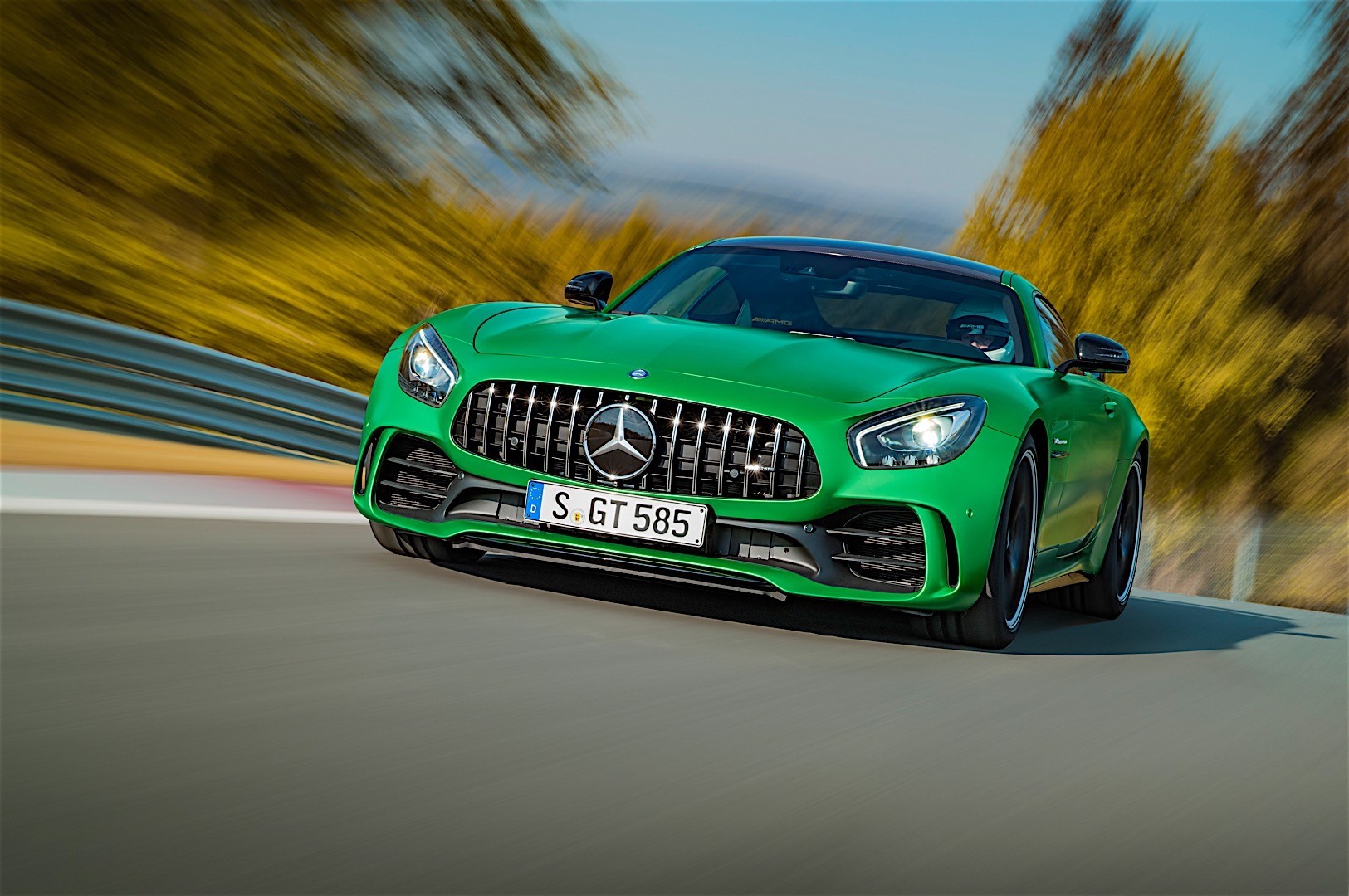 Mercedes-Amg Gt Coupe photo 54
