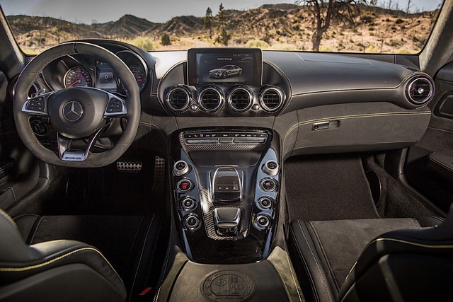 Mercedes-Amg Gt Coupe photo 63