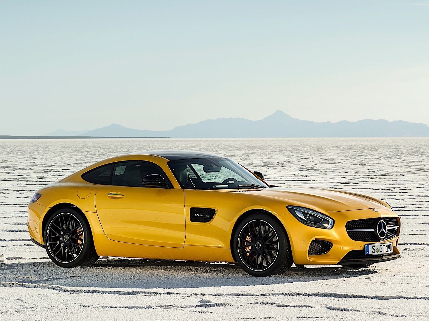 Mercedes-Amg Gt Coupe photo 2