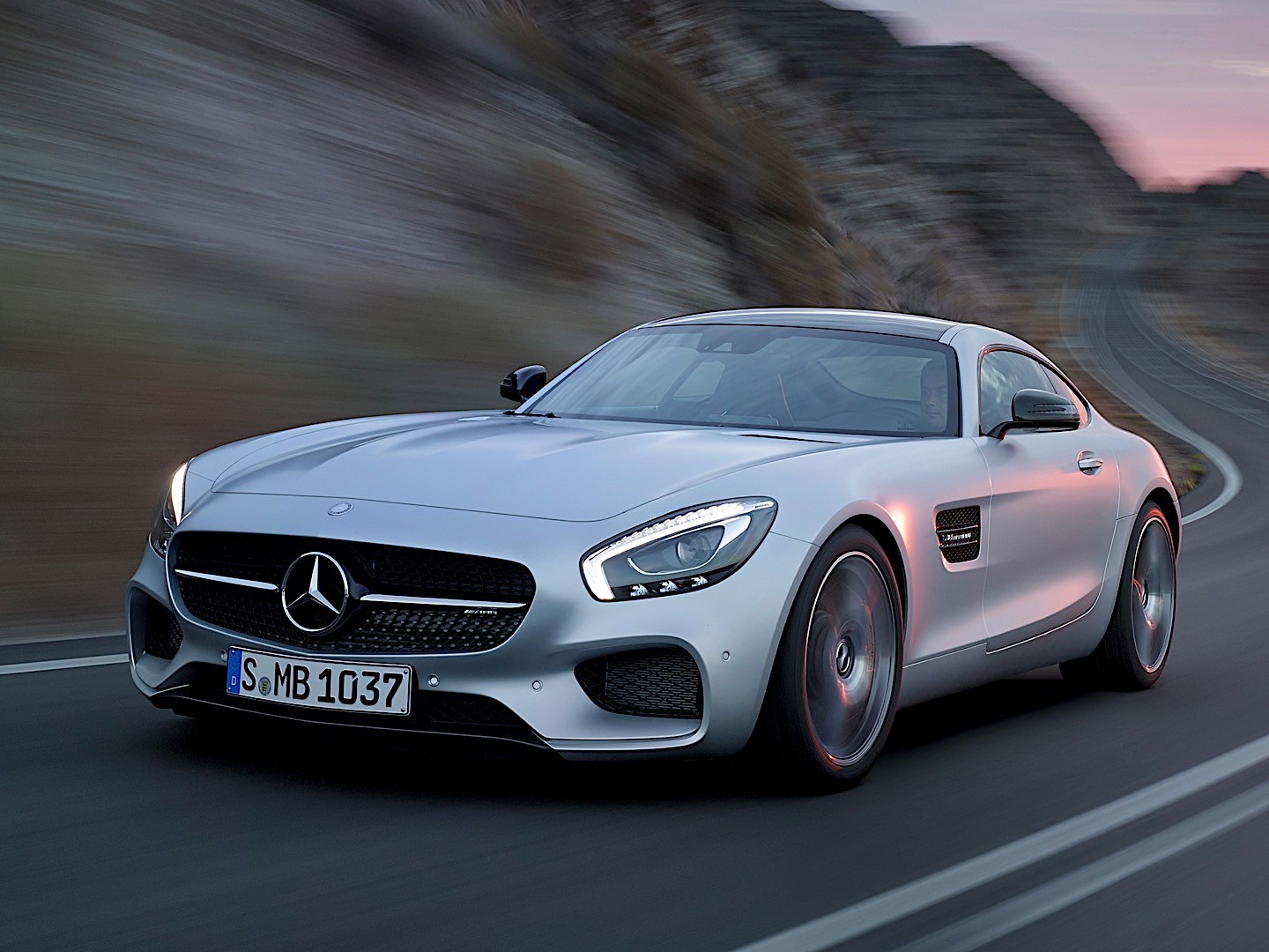 Mercedes-Amg Gt Coupe photo 16