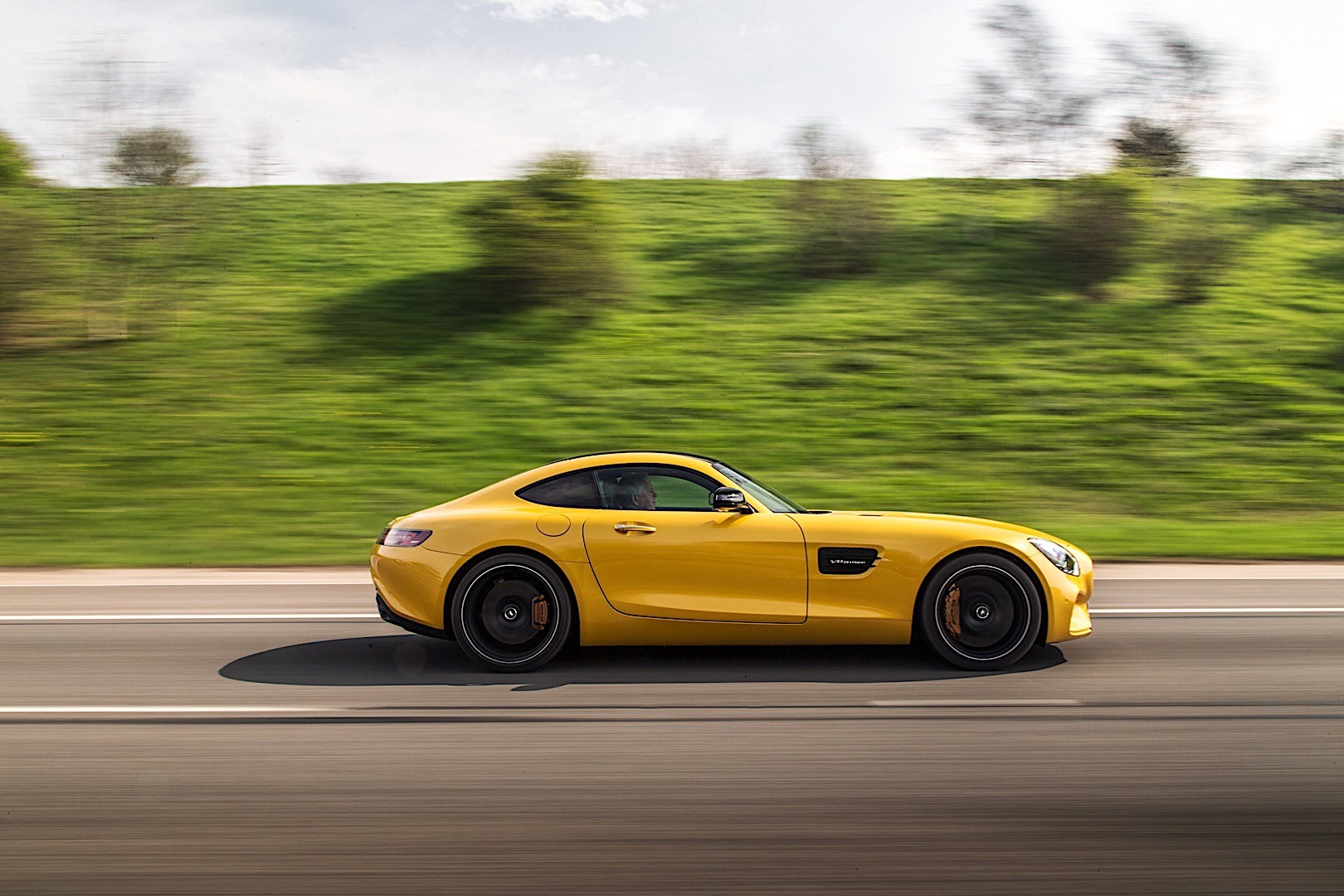 Mercedes-Amg Gt Coupe photo 33