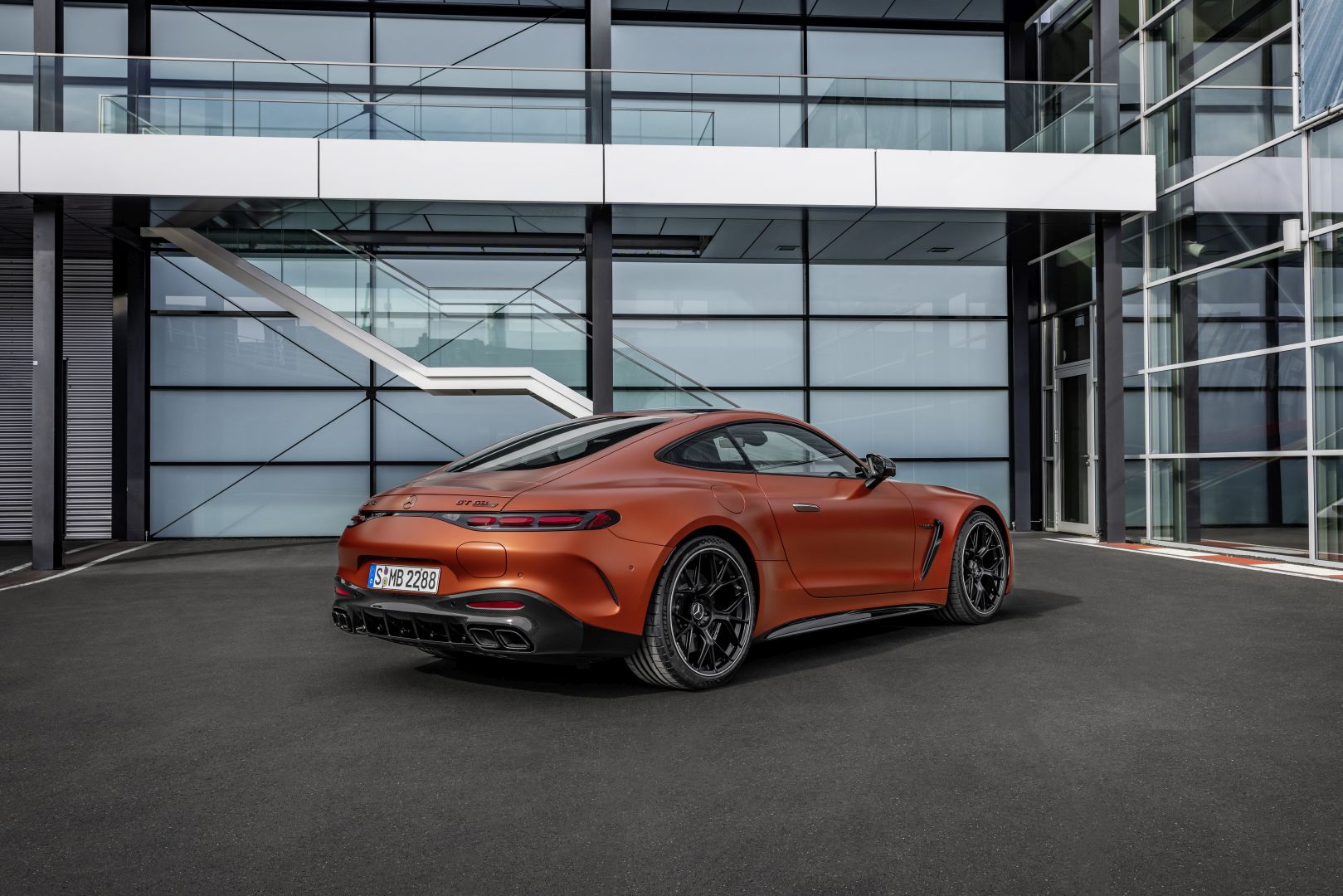 Mercedes-Amg Gt Coupe photo 20