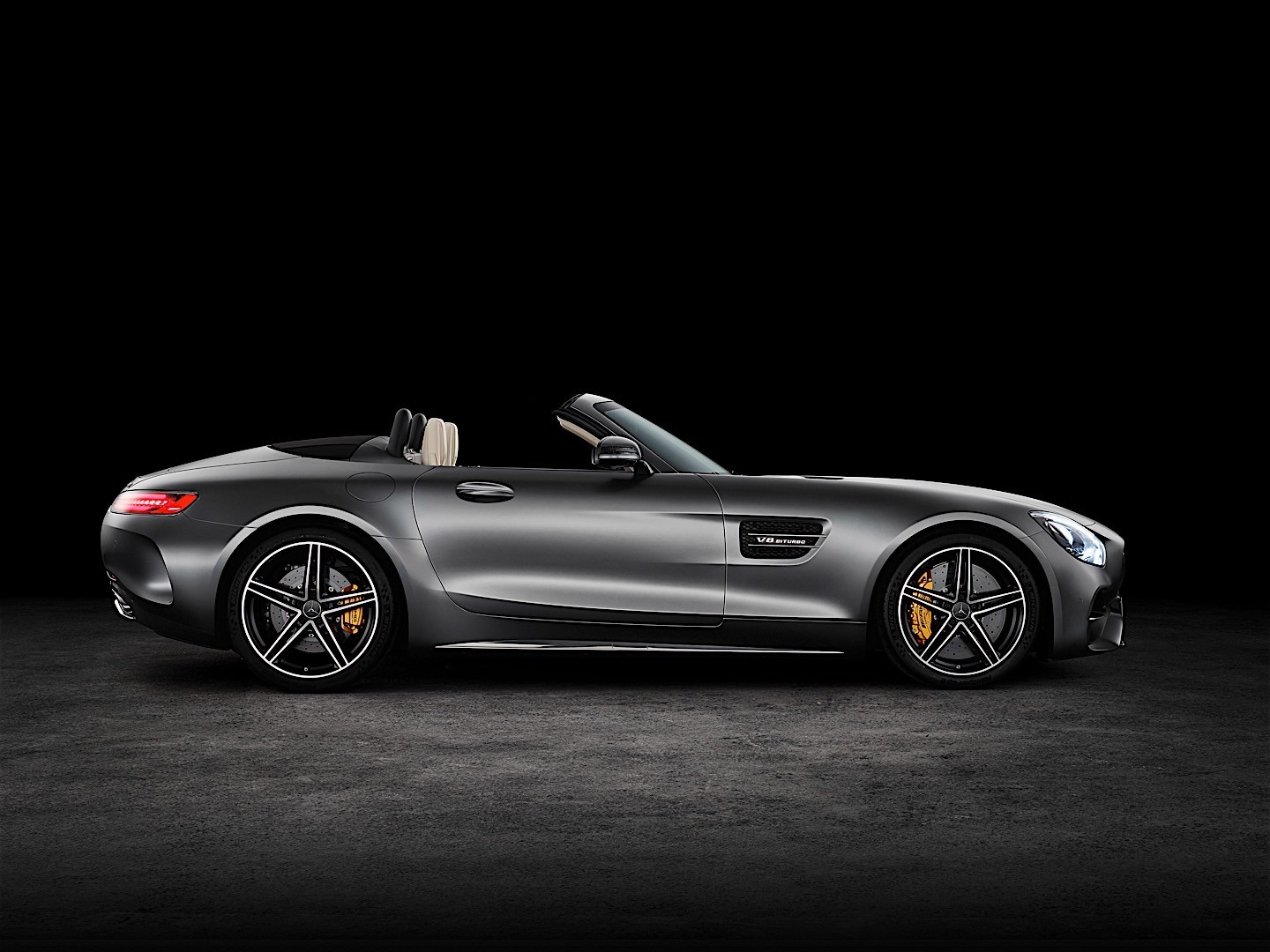 Mercedes-Amg Gt Roadster photo 9