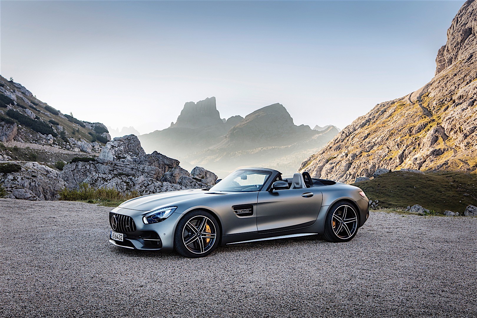 Mercedes-Amg Gt Roadster photo 4