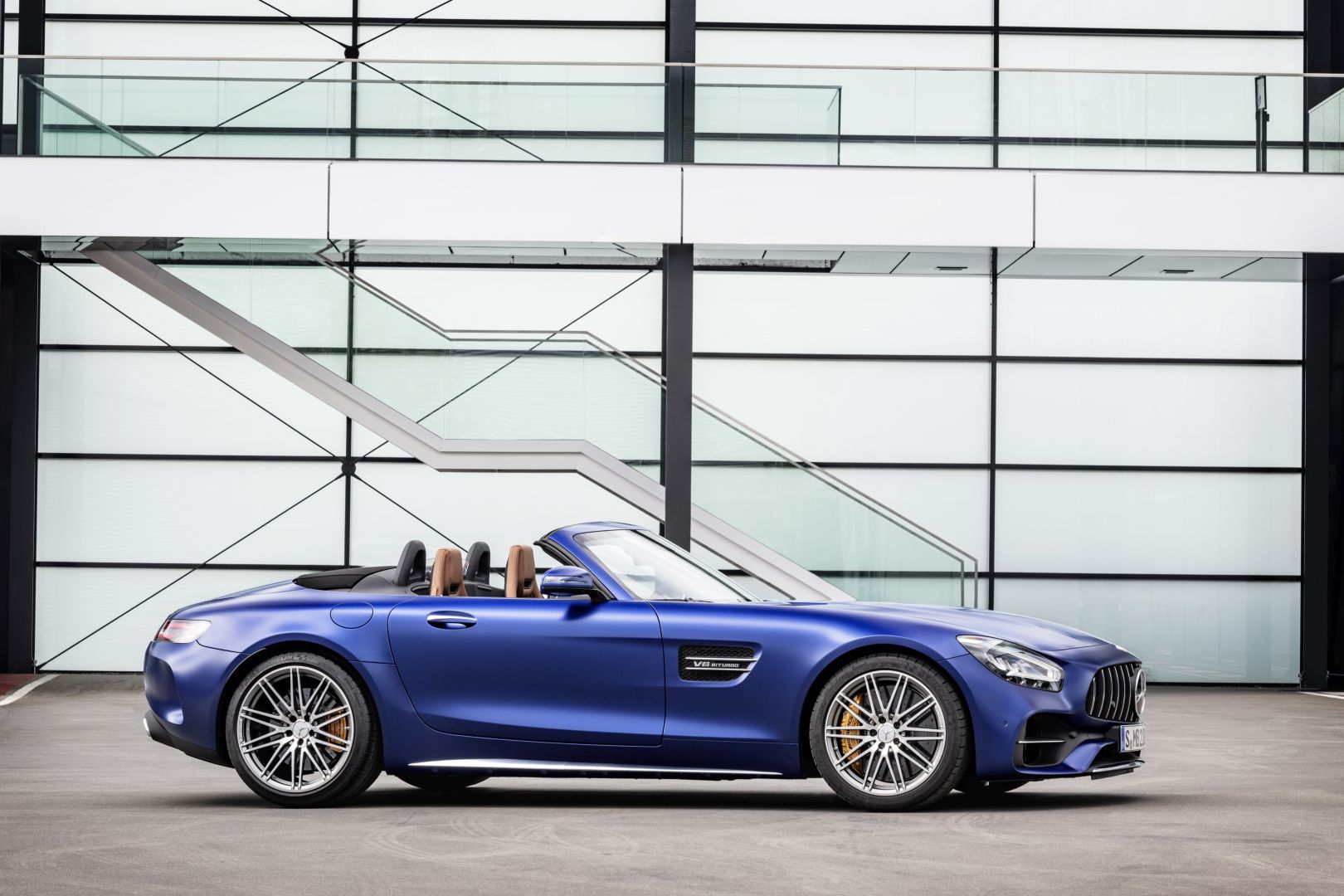 Mercedes-Amg Gt Roadster photo 14