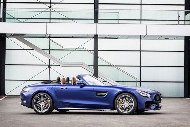 Mercedes-Amg Gt Roadster photo 14