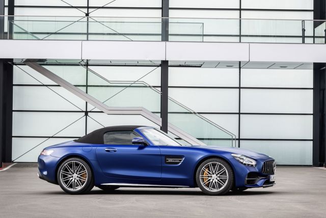 Mercedes-Amg Gt Roadster photo 15