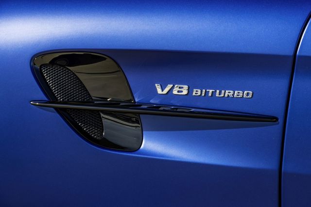 Mercedes-Amg Gt Roadster photo 13