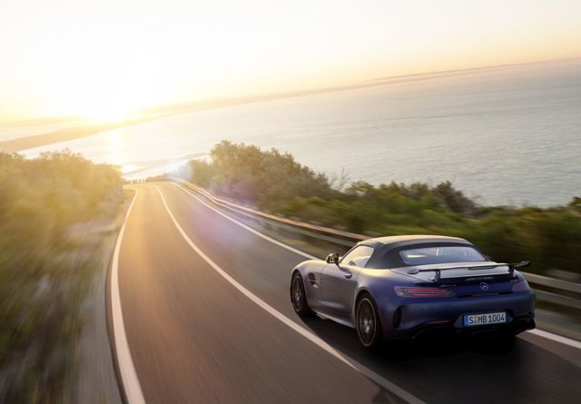 Mercedes-Amg Gt Roadster photo 23