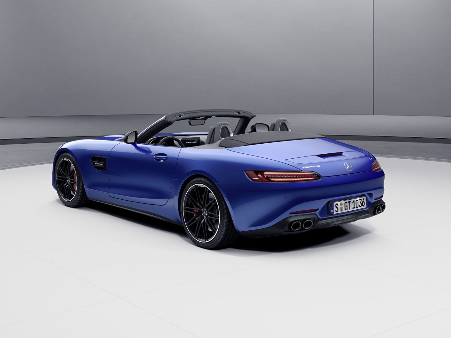 Mercedes-Amg Gt Roadster photo 2