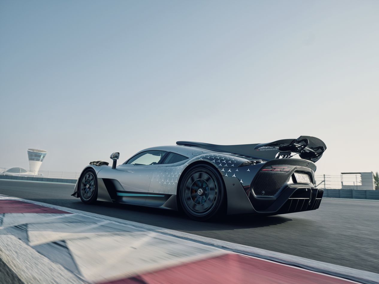 Mercedes-Amg One photo 2