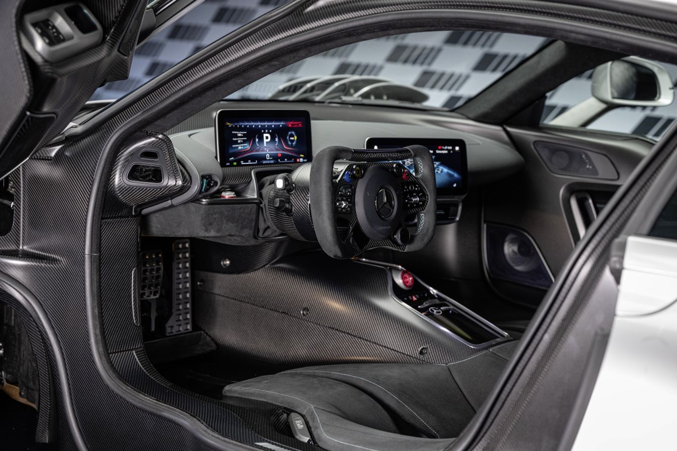 Mercedes-Amg One photo 75