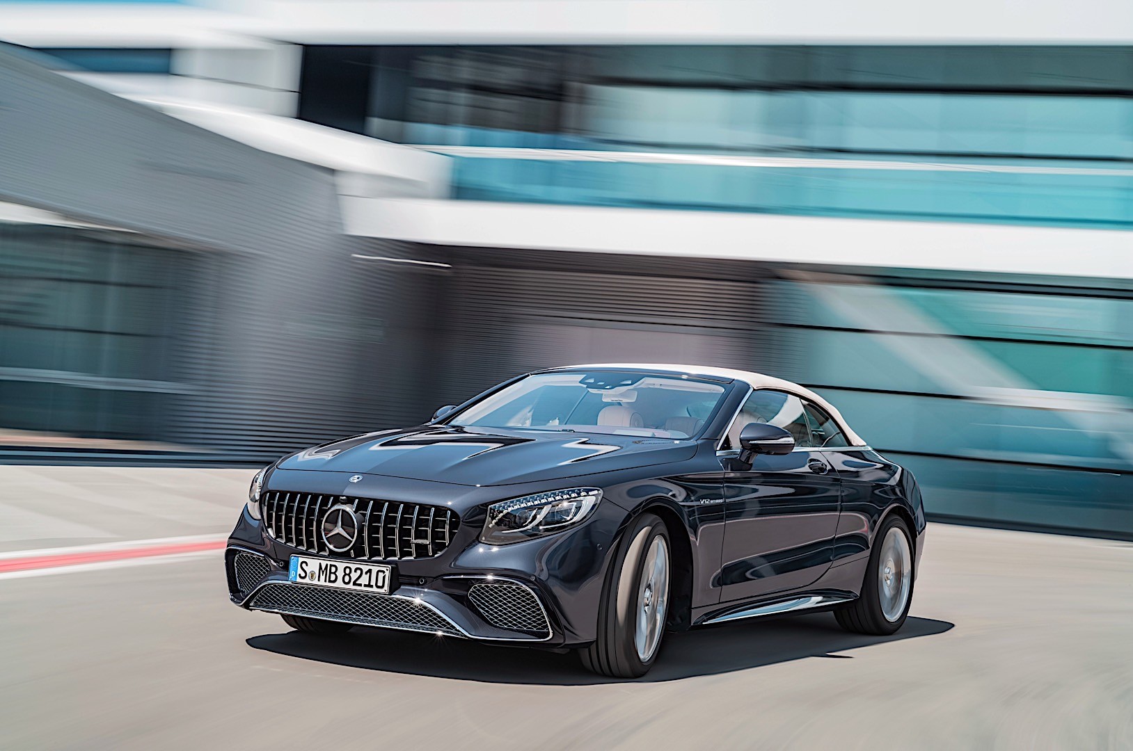 Mercedes-Amg S-Class Cabriolet photo 9